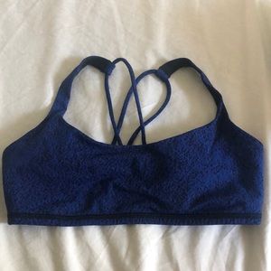 lululemon sports bra